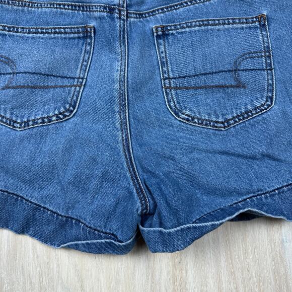 American Eagle Mom Short High Waisted Blue Medium Wash Denim Jean Shorts 10 - Picture 13 of 13